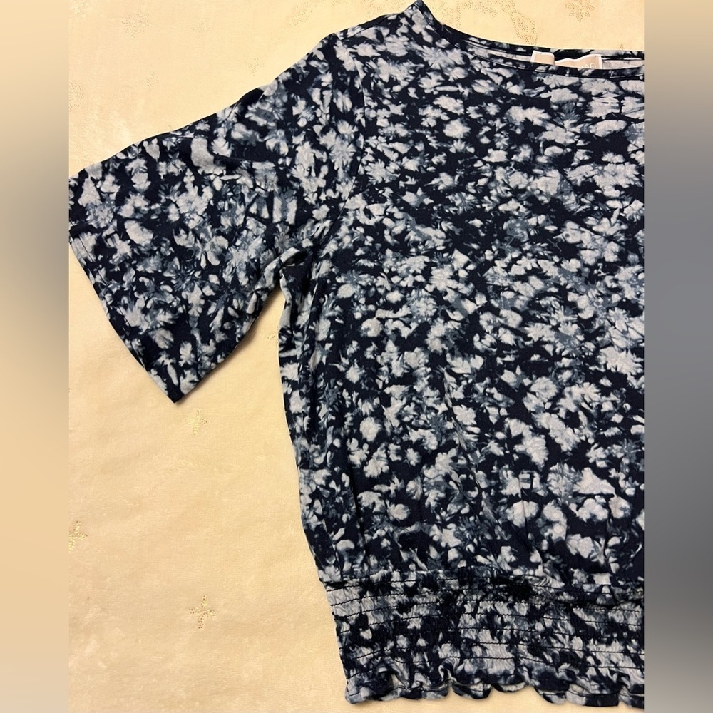 Michael Kors Blue Tie Dye Print Women's PS Top, Elastic Waist -GUC - Picture 2 of 8
